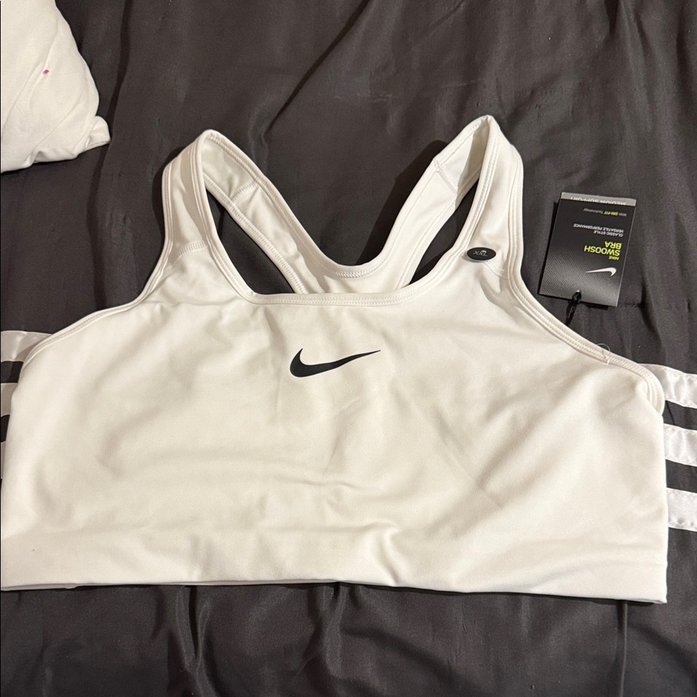 Nike Women's Cream Sports Bra